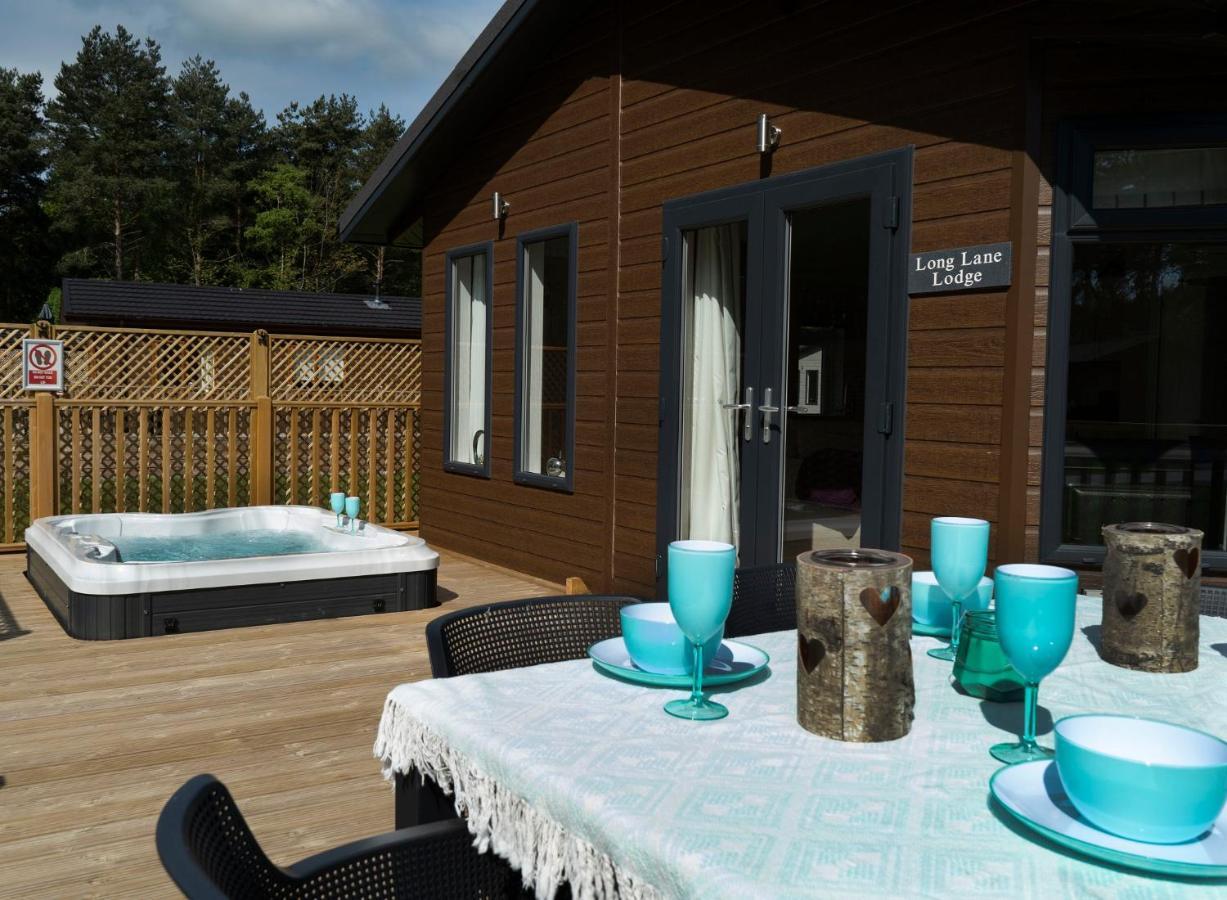 Lodge Hollicarrs - Long Lane